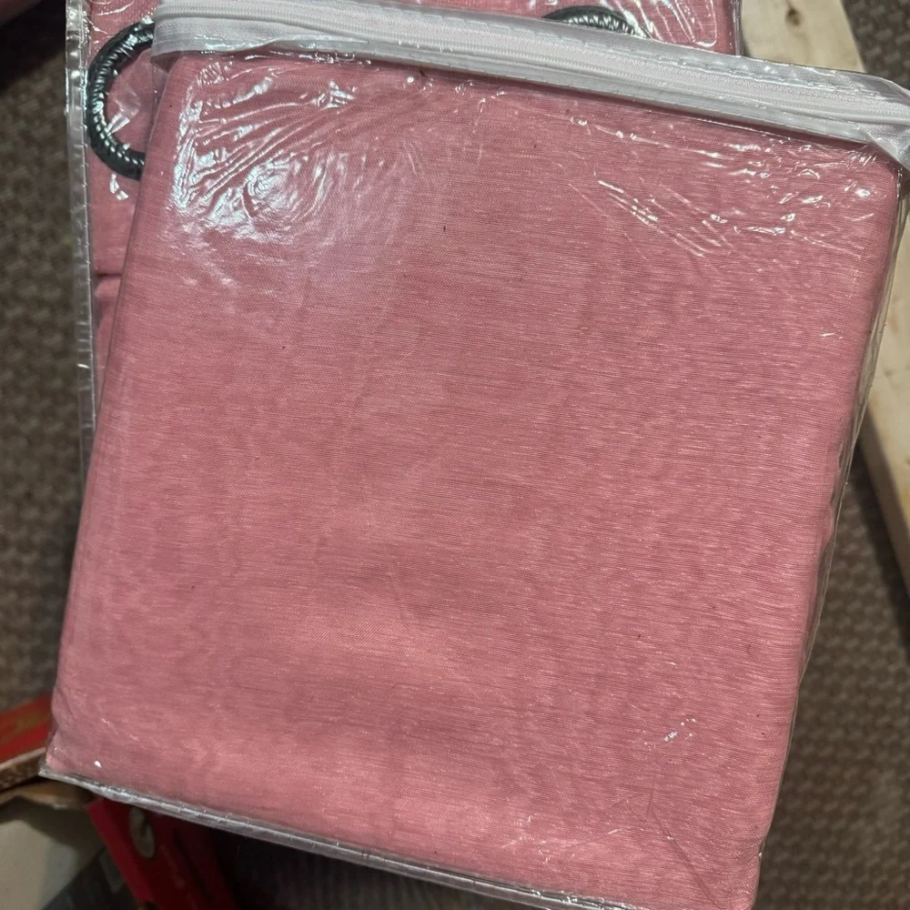 Caroline Rose 2 panels linen textured with 8 grommets each